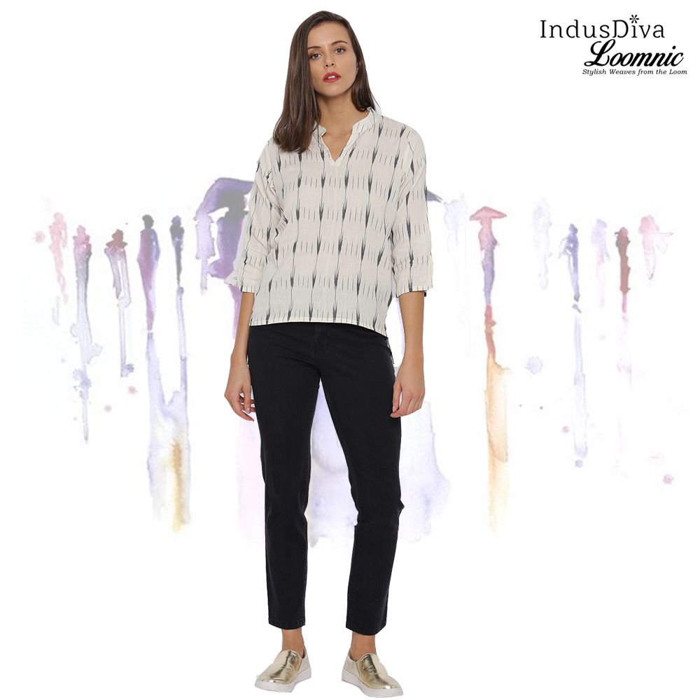 IndusDiva's tweet photo. Smart and comfortable ikat tops in beautiful white hues. Now available on @Myntra https://t.co/oWSpUSxHW5. #fashion #style #hues #summerwear #trendy #Fashionista https://t.co/jlVwv60oL5