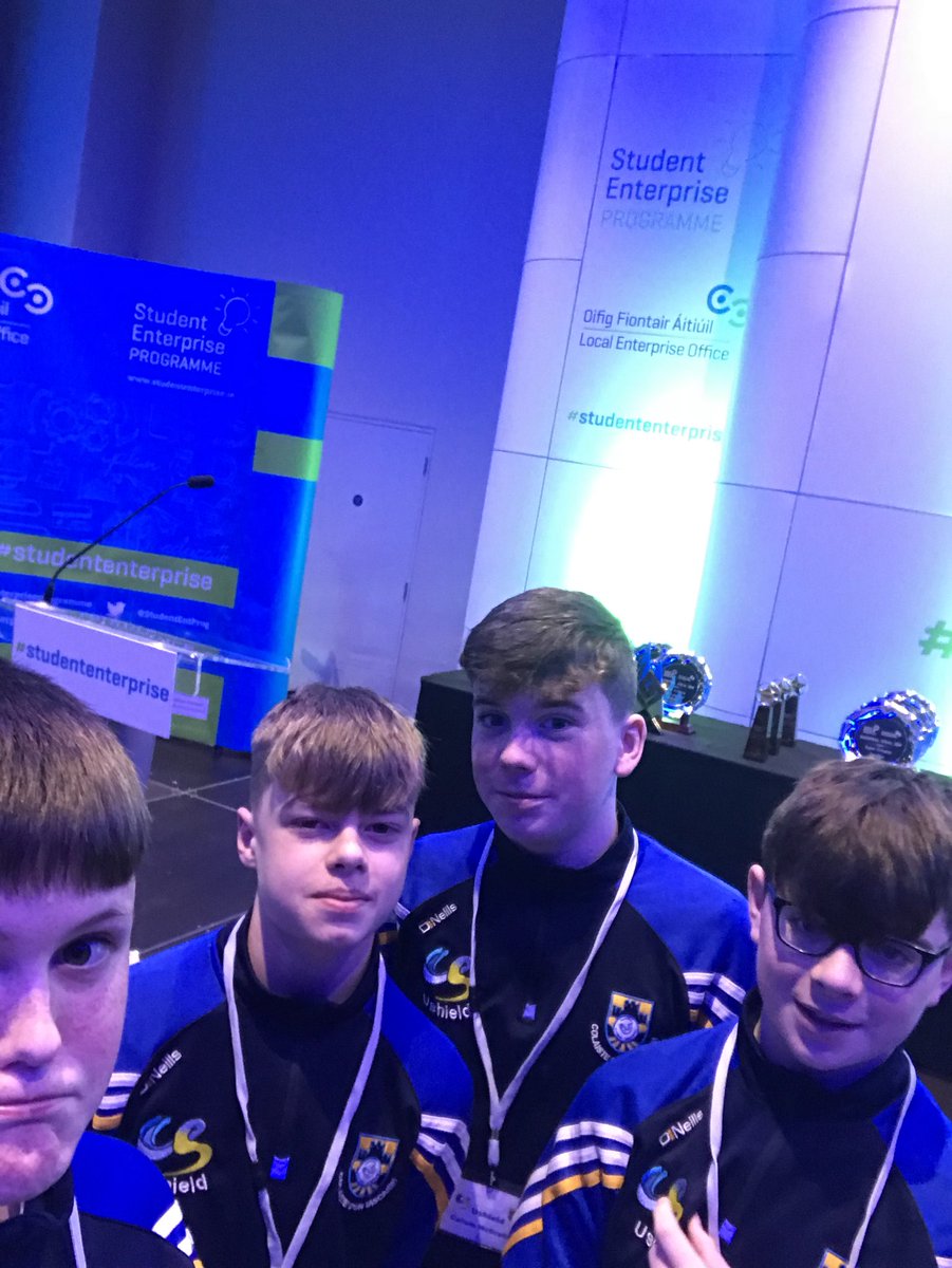 UShield_ie's tweet photo. Judging complete 👌🏻 @CrokeParkEvents with @StudentEntProg & @ColDunIascaigh #ushield #studententerprise #selfie https://t.co/2TT59Sn2fs