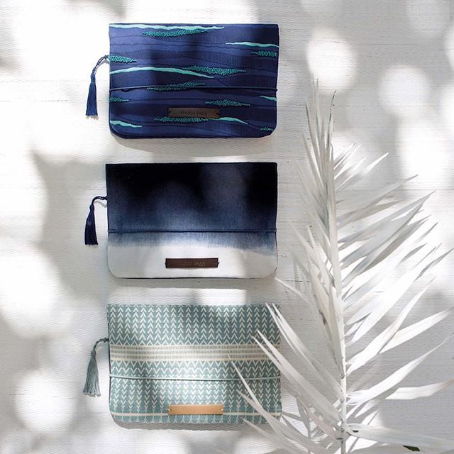 RemoteRevUK's tweet photo. @mara.mea - • Shades of Blue • #summerdreaming
.
.
.
#maramea #accessories #momstyle #mamafashion #mama #mom #mommy #momlife #nursing #maternity #cosmetics #cosmetic #pouch #clutch #windeltasche #maternitywear #nursingwear #fashion #mamamode #tiedye … https://t.co/ScCBY6xiVq https://t.co/sDb7Z5NeDZ