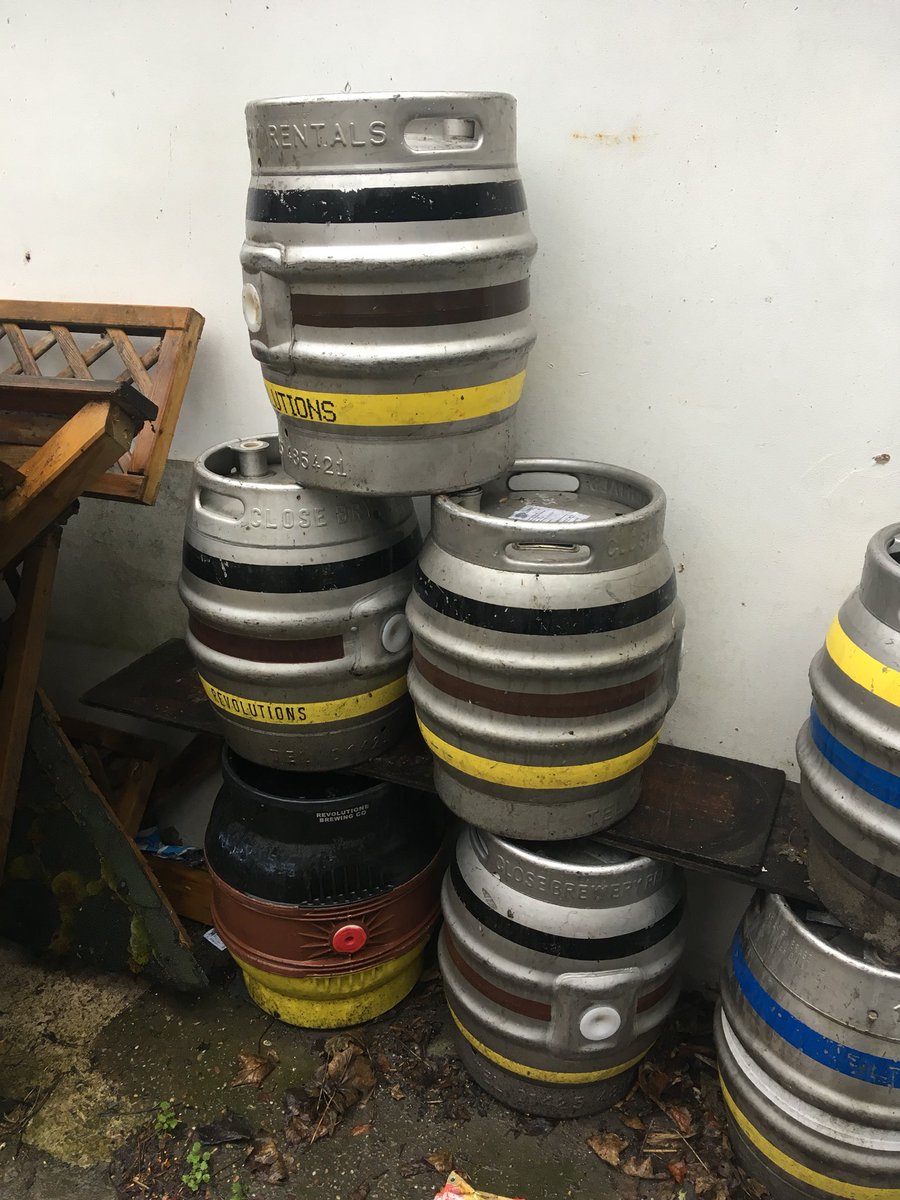 RobinPontefract's tweet photo. @revolutionsbrew We have 5 :) https://t.co/DvmcgXhSUU