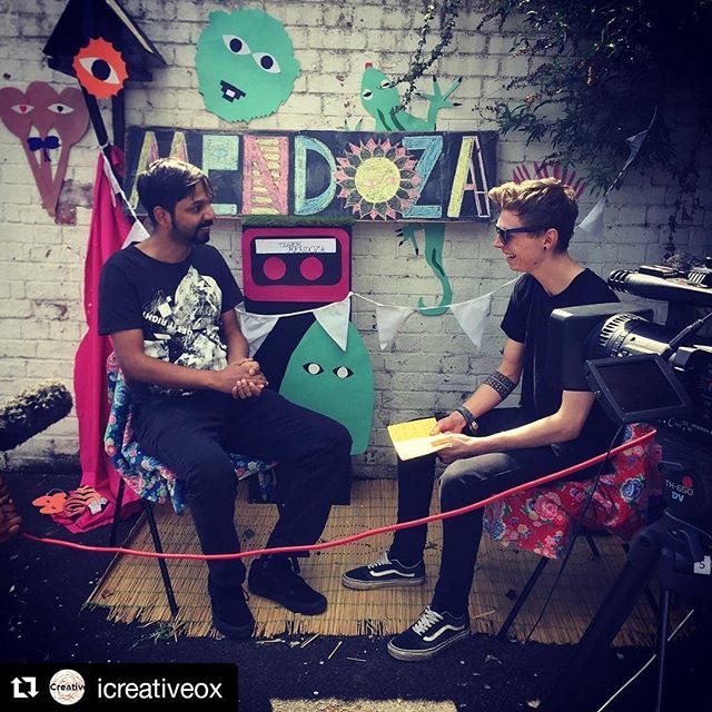 tigermendoza's tweet photo. 🐯👊😬 #Repost @icreativeox
・・・
The Uncommon crew interviewing @tigermendoza for #commonpeoplefestival #oxford #oxfordmusic #nightshiftmagazine @filmoxford #filmoxford @fusionartsox @commonpeopleox https://t.co/PSfUFKdlg7 https://t.co/75Pi61isjj