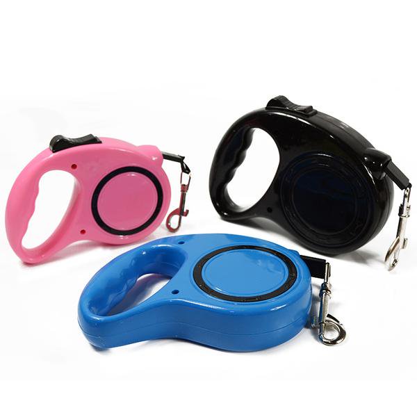 ShopDogsandcats's tweet photo. Checkout this leash for your pet.  Made of nylon fabric with high density webbing to add durability. Shop them at https://t.co/OCgZe0QVkY  only for €15,48. Buy them today and we will provide a delivery within 15 working days. #PetLeashes #petsupplies #PetsAreFamily #FabricLeash https://t.co/oCdS5NIjOM