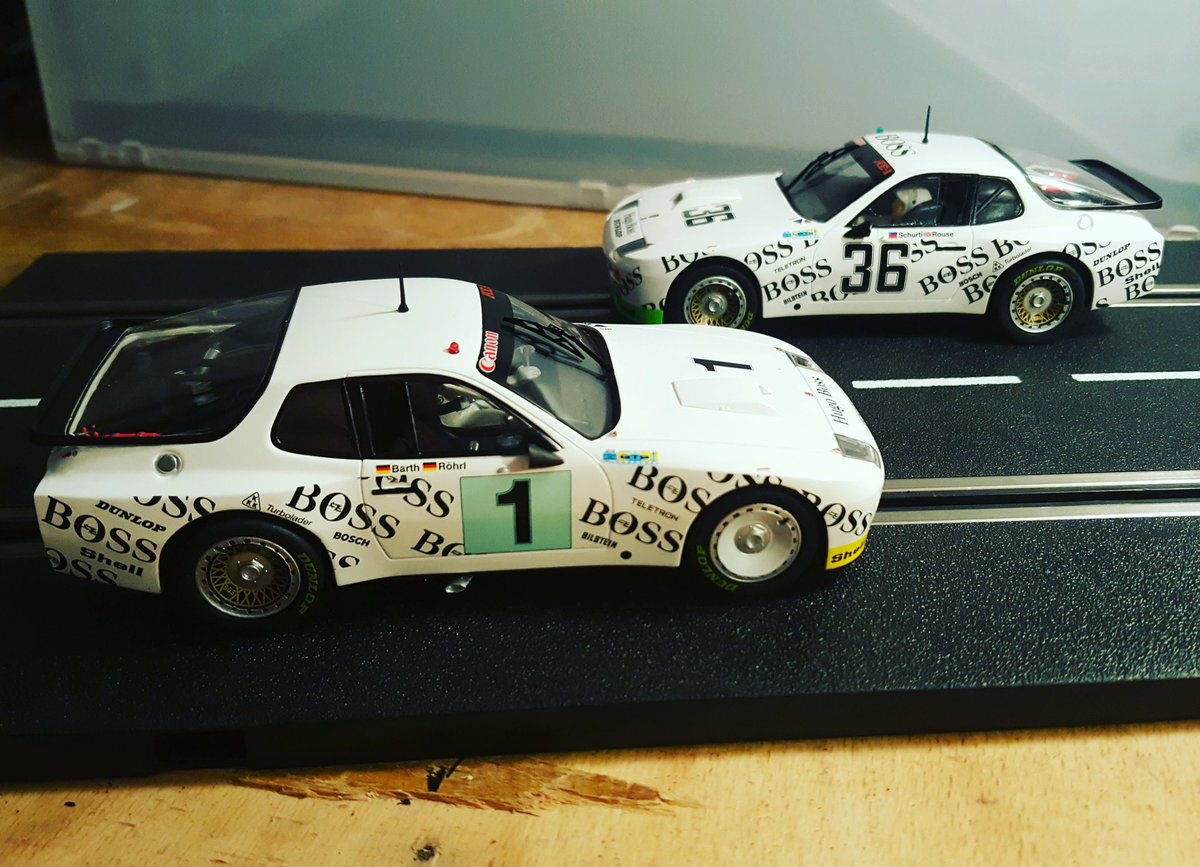 I love this two Porsche 924! ❤❤❤

#Slotcar #Slotcars #FalconSlot #Porsche924 #PackTeam #LimitedEdition #CarreraDigitalFan #CDFWerkstatt