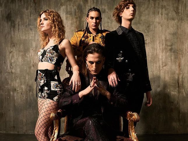 #MoriròDaRe <a href="/thisismaneskin/">MåneskinOfficial</a>   
#NowPlaying #OnaAir su @radiostonata
⬇️⬇️⬇️ ASCOLTA QUI ⬇️⬇️⬇️
buff.ly/2Fm31nZ
#Mercoledì #2Maggio #2018 #Buongiorno <a href="/ManeskinItalia/">MÅNESKIN</a>