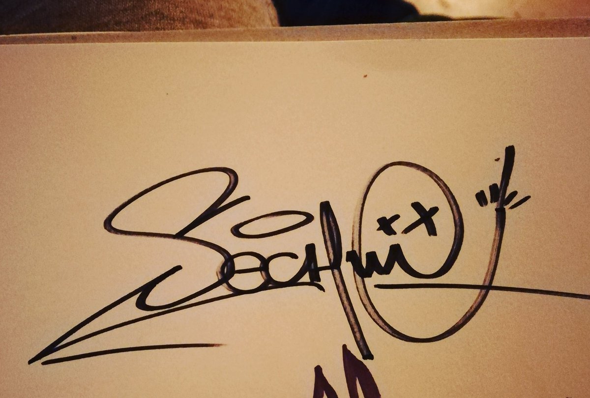 DHeadycasse's tweet photo. #seche #handstyles #tag #gueta #graff #graffitiparis #graffiti #marker #street #paris #graffporn #graffhands #graffitiburner #sexygraffiti #cartonneur #urbanart #streetart #art #punkart #muralart #Molotov #GROG #Montana https://t.co/bQnKxxJeQv