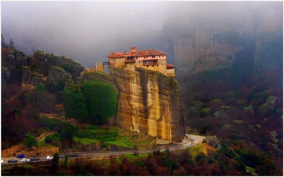 MartinArceJ's tweet photo. #Meteoras , lugar sagrado y Patrimonio Mundial de la Humanidad.. Estos Monasterios los tendremos a tiro de piedra gracias a nuestro #GreciadesdeSantiago con vuelo directo a #Atenas #Lavacolla #Galicia #FelizMiércoles #Greece #καλόπρωί 🐙🛫🛬🇬🇷 https://t.co/4HOuSOfv8G