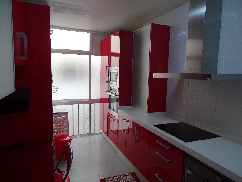 InmobiliariaFa's tweet photo. Mágnifico piso en una inmejorable zona de Moguer amplio y muy luminoso costa de 3 dormitorios, 1 baño y 1 aseo, cocina amueblada, azotea y garaje opcional. #inmobiliaria #pisos #Moguer 
Más info. https://t.co/D9qLXvo7Ql https://t.co/TbBwWoapOE