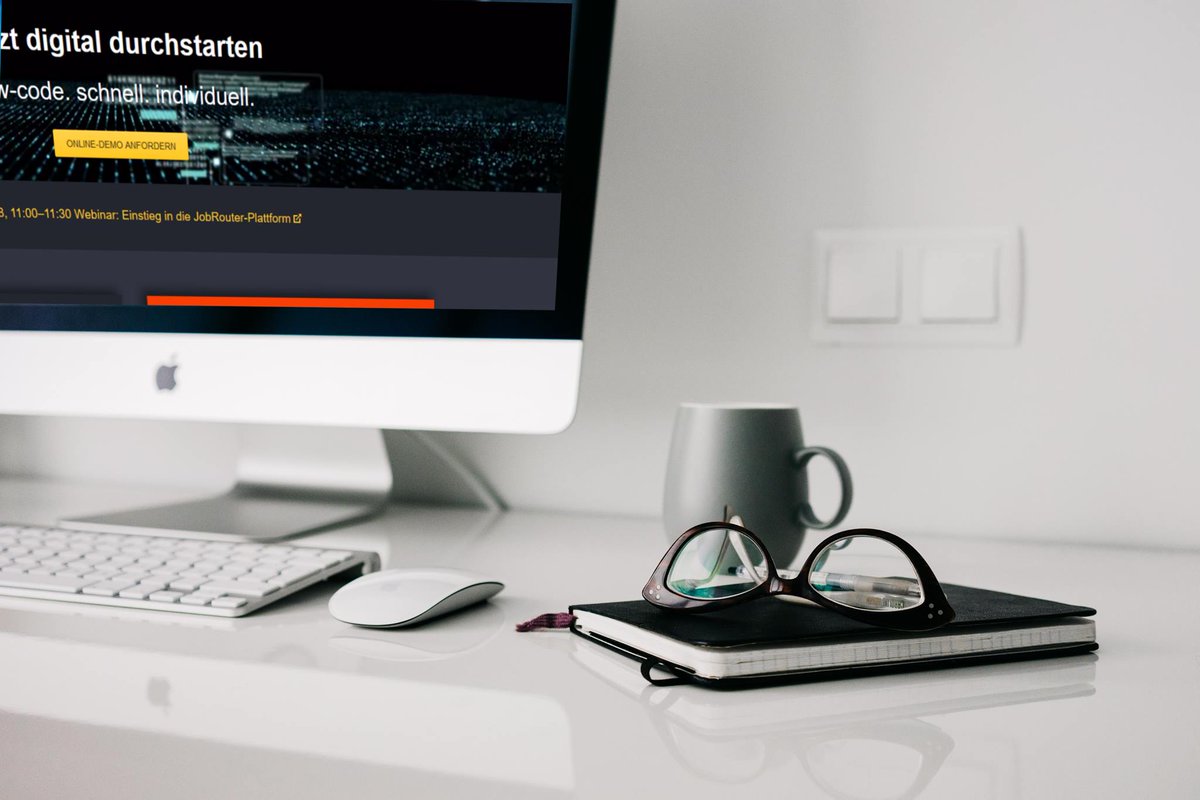 jobrouter's tweet image. Wir schlagen keine hohen Wellen, sondern hohe Gewinne! Steigen Sie mit ins Boot und lernen Sie unsere Low-Code-Plattform und die vielen Vorteile der #ProzessDigitalisierung kennen im #kostenlosen #JobRouter #Webinar am 04.05 #LowCode
