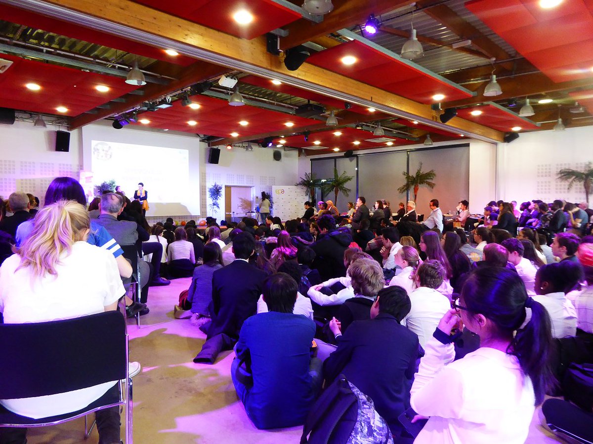 NineteenRelax19's tweet photo. Le 11 avril @PotSociety75019 a participé au salon régional Ile-de-France @epafrance @epaidf https://t.co/HtTczUaFWU