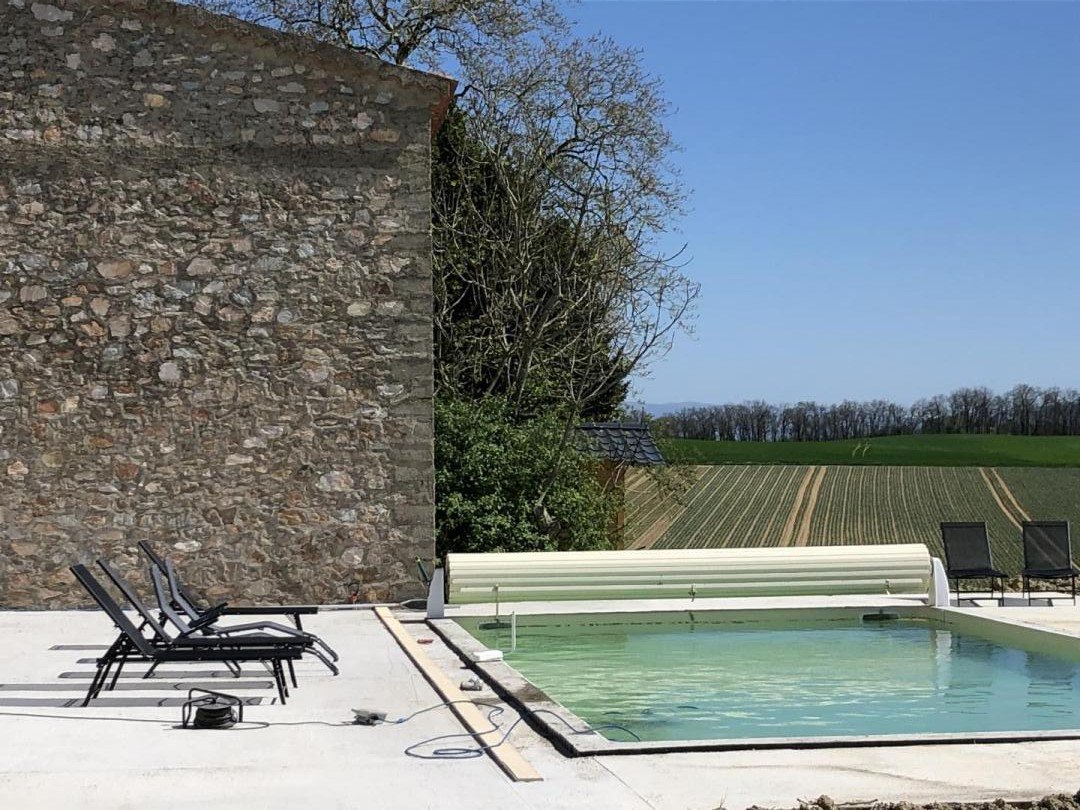 GitesTarn's tweet photo. 💙BIENVENUE au nouveau #GitesdeFrance Les Barraques !
Séjournez dans une ancienne ferme rénovée, gîte pour 12 personnes avec #piscine #privative 😁💦chauffée de mai à septembre !
Il reste encore des place pour cet été ☺️!
>> https://t.co/nEQ9CSppdl <<
>> 05 63 48 83 01 << https://t.co/3WzzuKVdy4