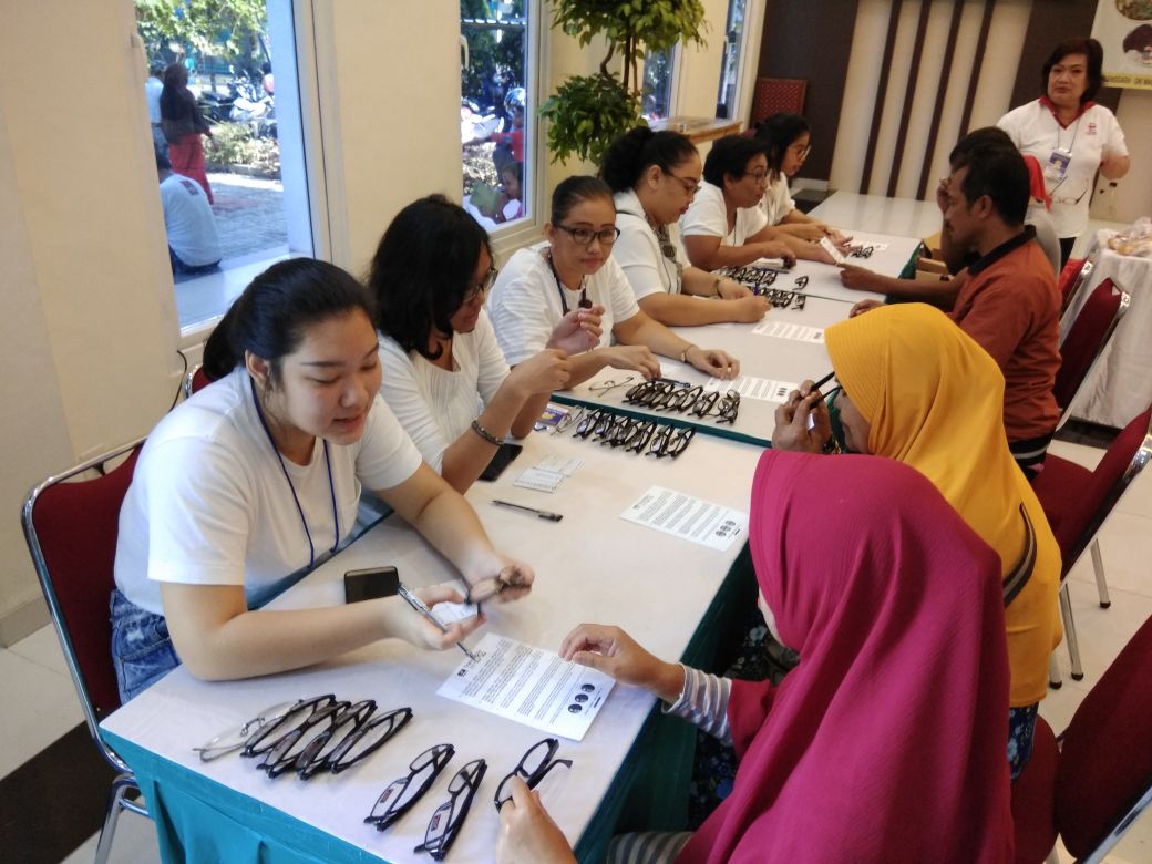 'Bakti Sosial Pelayanan Kesehatan bagi Masyarakat Bintaro dan Sekitarnya', Selasa (1/5) di gedung Gereja Immanuel sektor 9 Bintaro Jaya.

Kegiatan baksos rutin tahunan yang kini telah masuk tahun ke-19

#baksosbintaro #rspb #gerejabintaro #bintaronline #kicaubintaro
