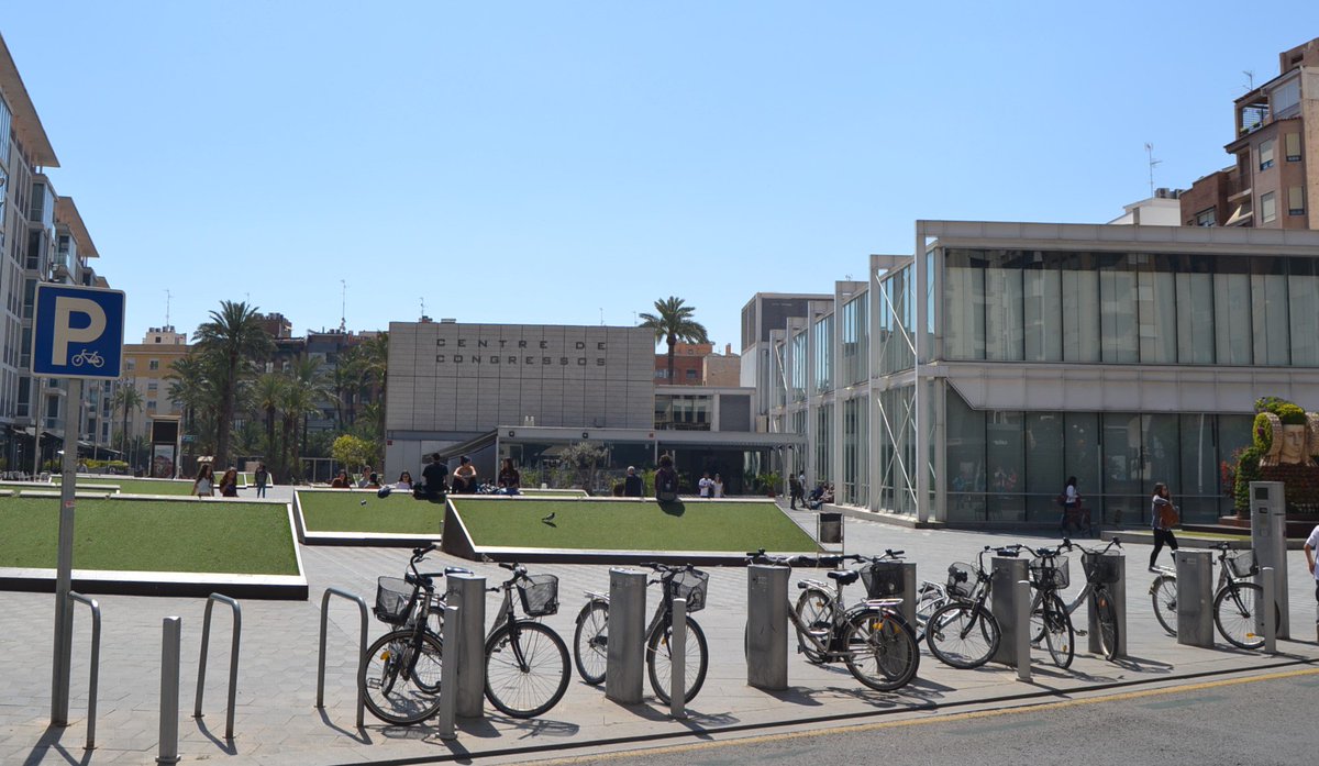 Coneixes la Guia del ciclista d'Elx? <a href="/bicielx/">Bicielx</a> te l'ofereix per a resoldre tots els teus dubtes sobre la circulació amb bicicleta per #Elx. <a href="/ajuntamentelx/">Ayuntamiento de Elche - Ajuntament d'Elx</a> <a href="/visitelche/">visitelche</a> ow.ly/IV5530jI1Tf