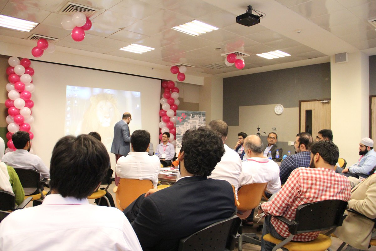 CxOGlobalForum's tweet photo. Guest of Honor for the @HultPrizePak Semi Final Mr @AhmadJalal_1  CEO @Aman_Foundation awarded certificates to the participants and concluded the session.

#TECHPakistan #HultPrize #HP18 #PowerForGood #HPPakistan #TECH #AmanFoundation https://t.co/GQXddNRhOT