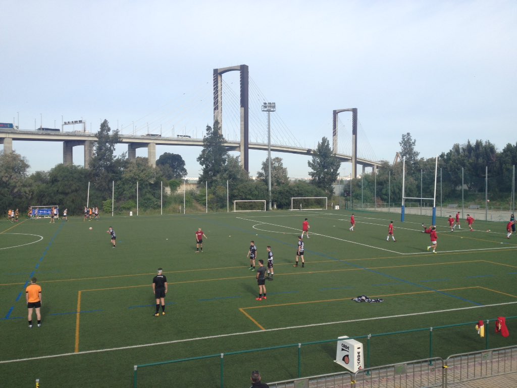 SADUSoficial's tweet photo. Ya en juego el #CEU2017 de #Rugby7 Síguelo en directo 👉 https://t.co/9VwmpyGtTd #Rugby7Sevilla https://t.co/6NRY05HBw0