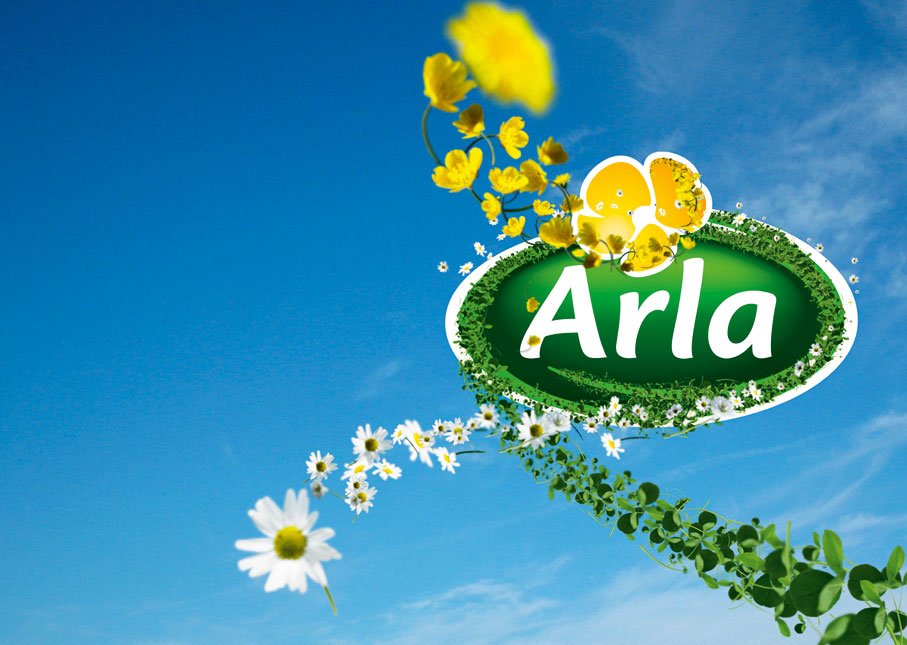 ArlaFoodsUK's tweet photo. We’re delighted Arla was voted best branded supplier AND own label supplier of the year for the dairy category in the #GrocerGold awards. Anchor is also shortlisted for Brand of the Year!  Fingers crossed for June when overall winners are announced. @Anchor_dairy, #teamdairy https://t.co/oa0N2g5PLD
