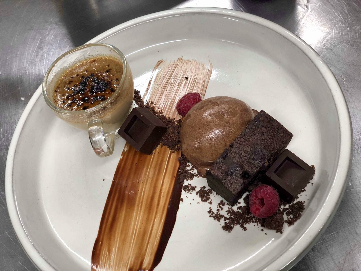 radius7food's tweet photo. A few dishes off the new menu. #yumyum #radius7 #southdevon #restaurant https://t.co/mJ77ffUTHN