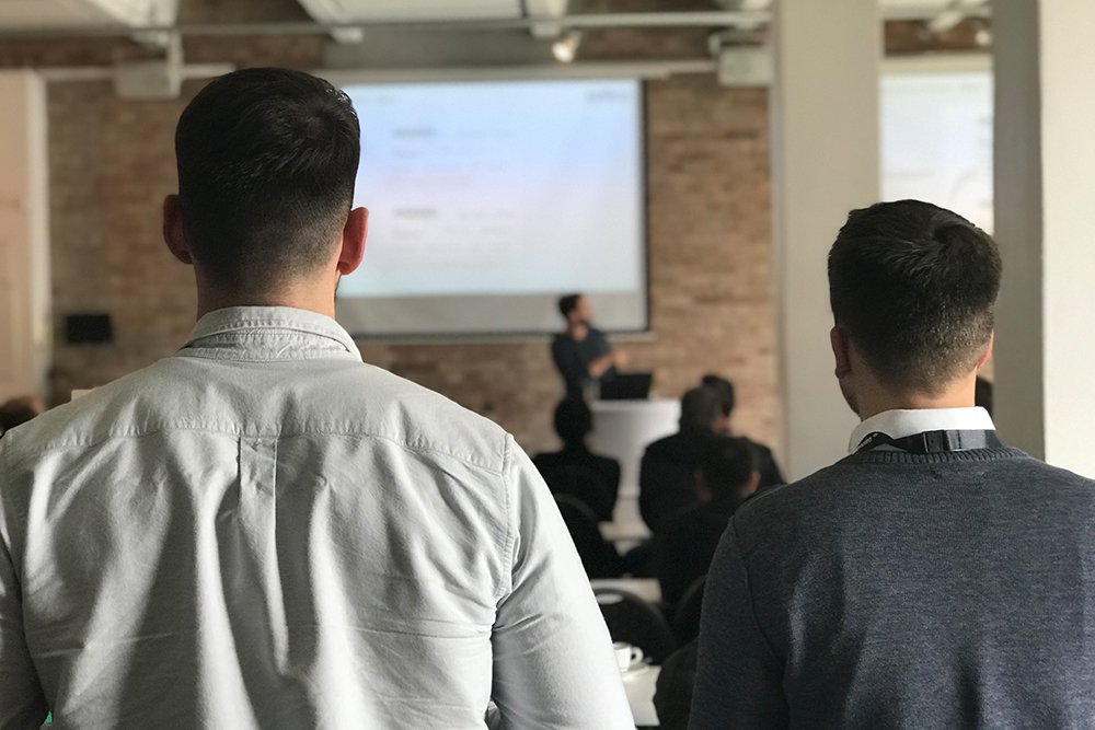 Haendlerbund's tweet photo. Unser #HBTrainingDay in Berlin ist fast eine Woche her - uns kommt es aber wie gestern vor!
DANKE 💝 an alle Gäste, Referenten und Sponsoren! Es war wie immer ein super #Event und ein gelungener Auftakt für 2018!
Unser #Recap: https://t.co/8uyQip1ZW0
#Onlinehandel #Ecommerce https://t.co/mNkNUCWF47