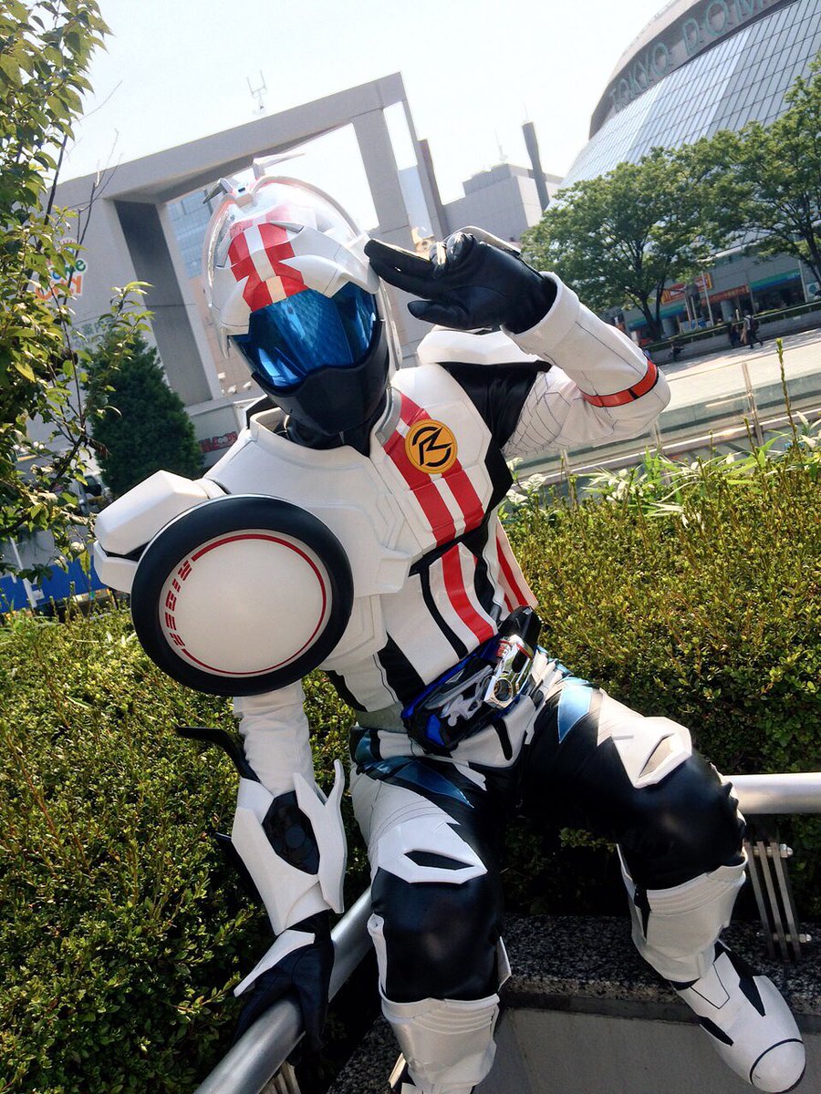 コスプレ 仮面ライダーマッハ マスク