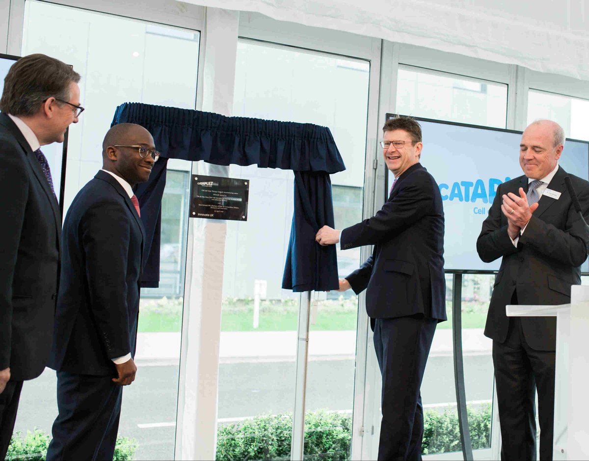 CGTCatapult's tweet photo. ICYMI: Cell and Gene Therapy Catapult opens manufacturing centre to accelerate growth of the industry in the UK #mamufacturing #ukmfg #mfg - https://t.co/l9EJlxnpuT https://t.co/P3zLSNt6hj