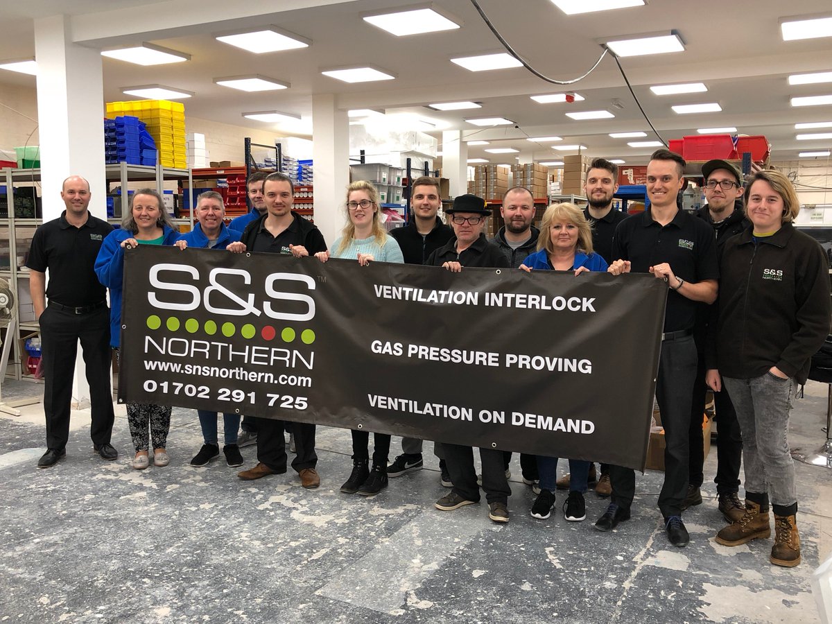 snssouthern's tweet photo. Your banner is on its way @CASILtd but not before we took some photos with it! #shamelessselfpromotion https://t.co/hTj3VRa9OD