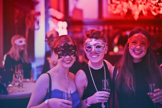 changing_events's tweet photo. Get all the tips you need to help you host great #events on a tight #budget 
This workshop will cover: 
-Event Objectives 
-Who is your target audience? 
-Why should they come? 
-Choosing the right date and time 
-Marketing your event 

https://t.co/1iCQEI3RTD https://t.co/3rp12COlry