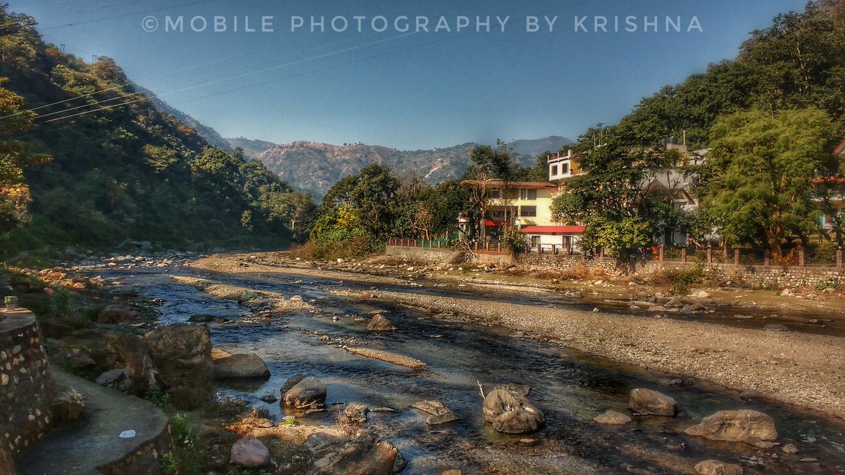 ikrishnak's tweet image. Somewhere in #Rishikesh #motography #motocam #motog5plus #mobilephotography @motorolaindia @Moto