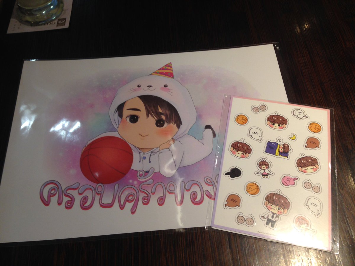 hbdbabybas_PJ's tweet photo. มาค่ะ แจกทิ้งท้าย สำหรับทีมต่างจังหวัดหรือคนที่ไม่ได้ไปมีต retweet ไปเลย ~ เดี๋ยวมาสุ่มแจก มี 5 ชุดค่ะ ในชุดมีใบโปรเจ็ค + เซ็ตขอบคุณจากทีม 
** สุ่มวันที่ 11 พ.ค. ค่ะ! 
*** ย้ำ!! เฉพาะคนที่ไม่ได้ไปมีตบาสนะคะ
#บาสเด็กอ้วนที่แท้จริง https://t.co/4z8TzvxPNm