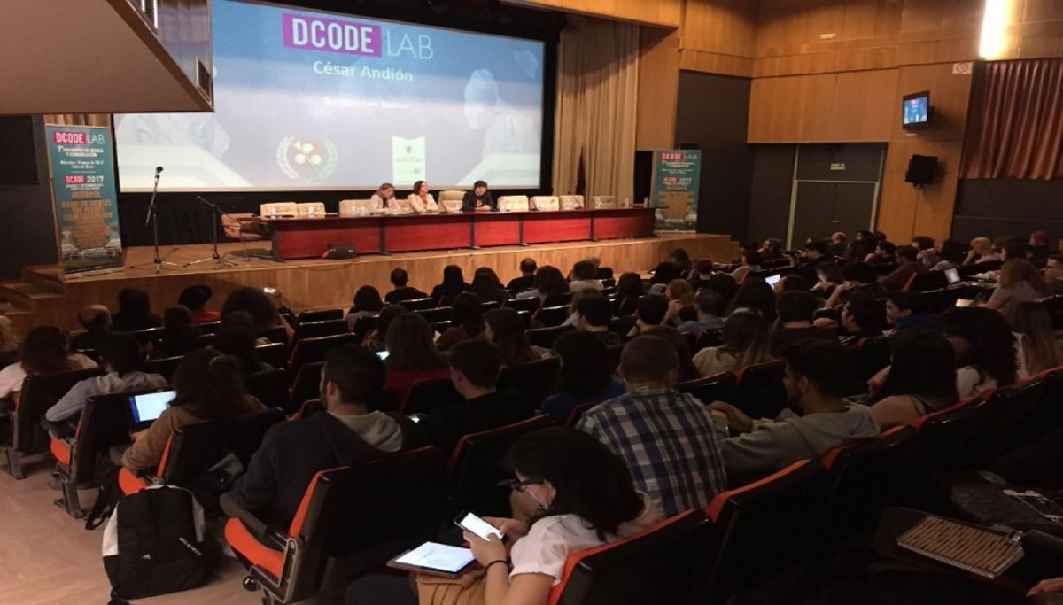 UCMccinf's tweet photo. III Edición de #DcodeLab 2018 - Encuentro de Música y Comunicación -  en la Facultad de CC. De la Información el próximo miércoles 9 de mayo ;) |  https://t.co/80yQlOreea https://t.co/5f2Ee1ky2Q