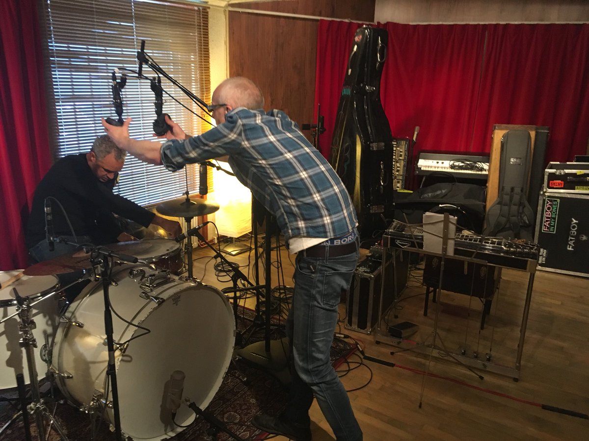 gofatboy's tweet photo. Back at @parkstudios.se again for recording more songs whith @stefanboman
#newalbum #fatboy #parkstudios https://t.co/OLh7hjVEfi