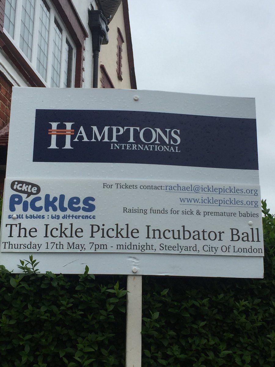 Ickle Pickles tweet media