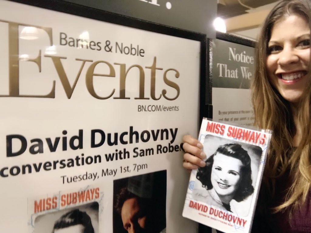 2018/05/01 - David at Barnes and Noble Union Square for Miss Subways DcLq00-U0AAk8Tk