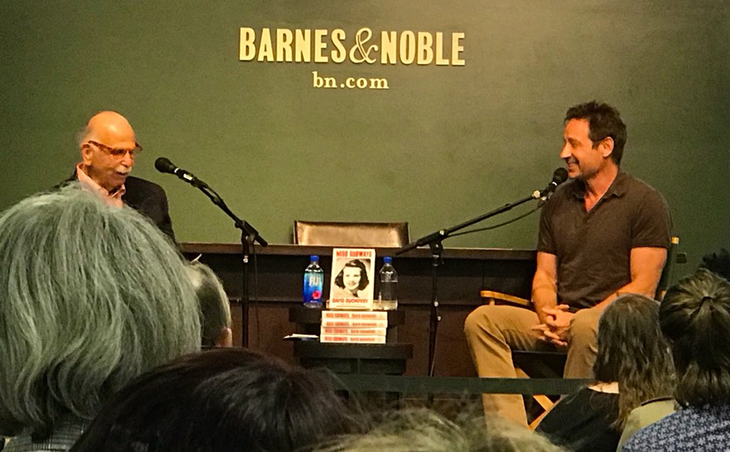 2018/05/01 - David at Barnes and Noble Union Square for Miss Subways DcLq009U0AA6Kdw