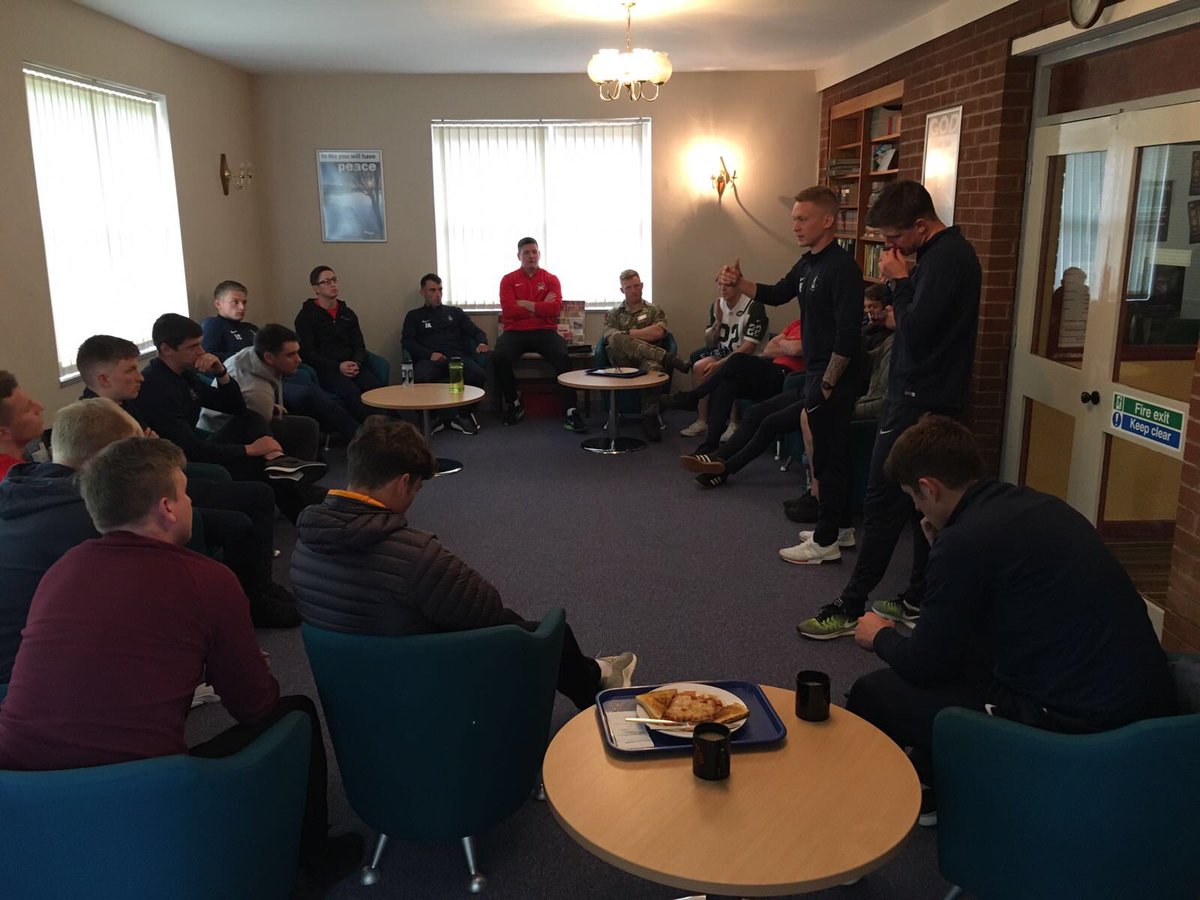 3RSMERegt's tweet photo. What could be better prep for these @Proud_Sappers for the @Armyfa1888 cup final... A breakfast in the #jacksonclub, a Sapper staple. Good luck to the team today against @YORKS_REGT #1yorks. @ArmySportsLTRY @BBCMOTD @BBCSport @GaryLineker @CorpsSM https://t.co/QJmoSHWP1y