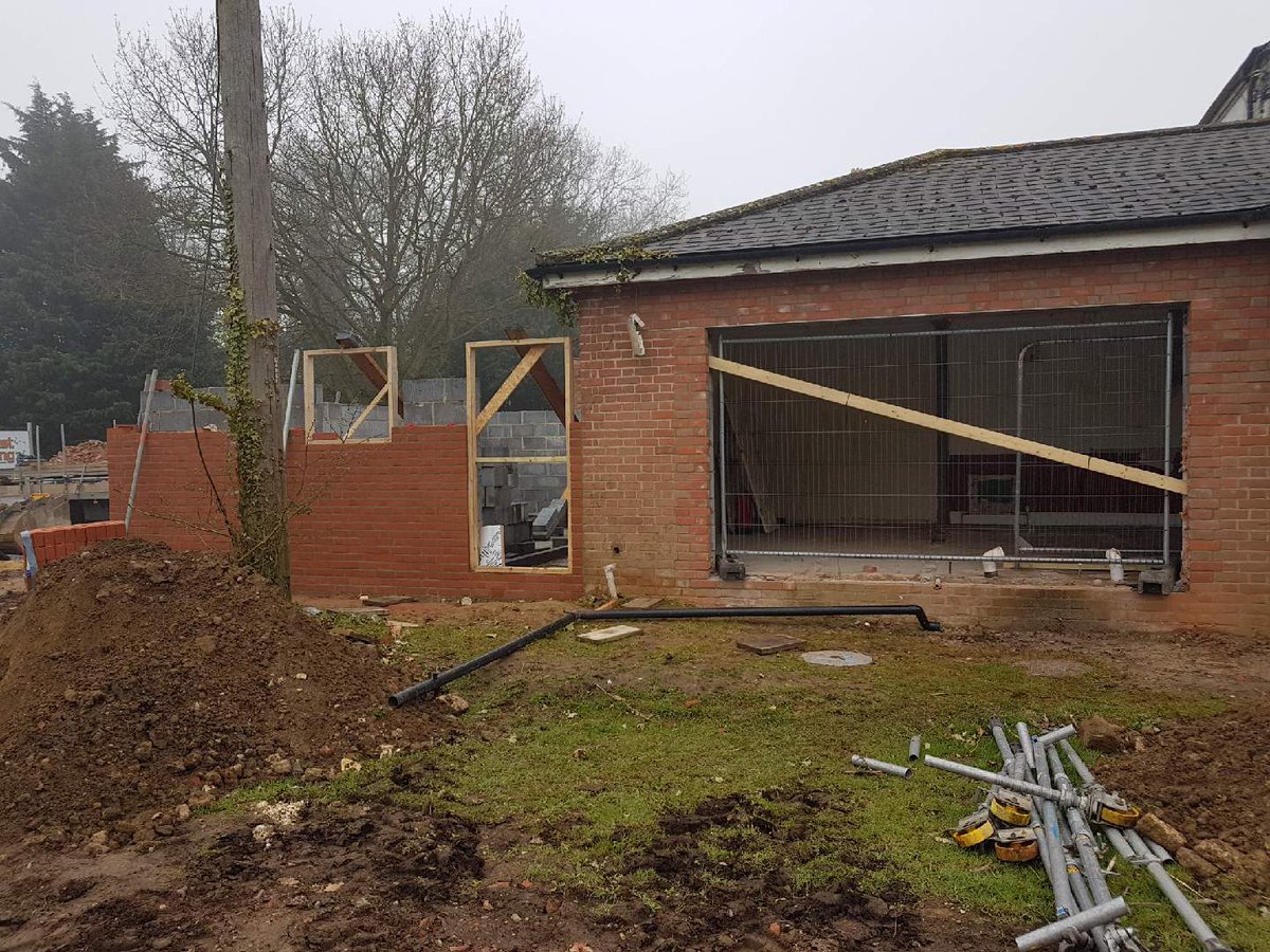 Paul Robinson Partnership tweet media