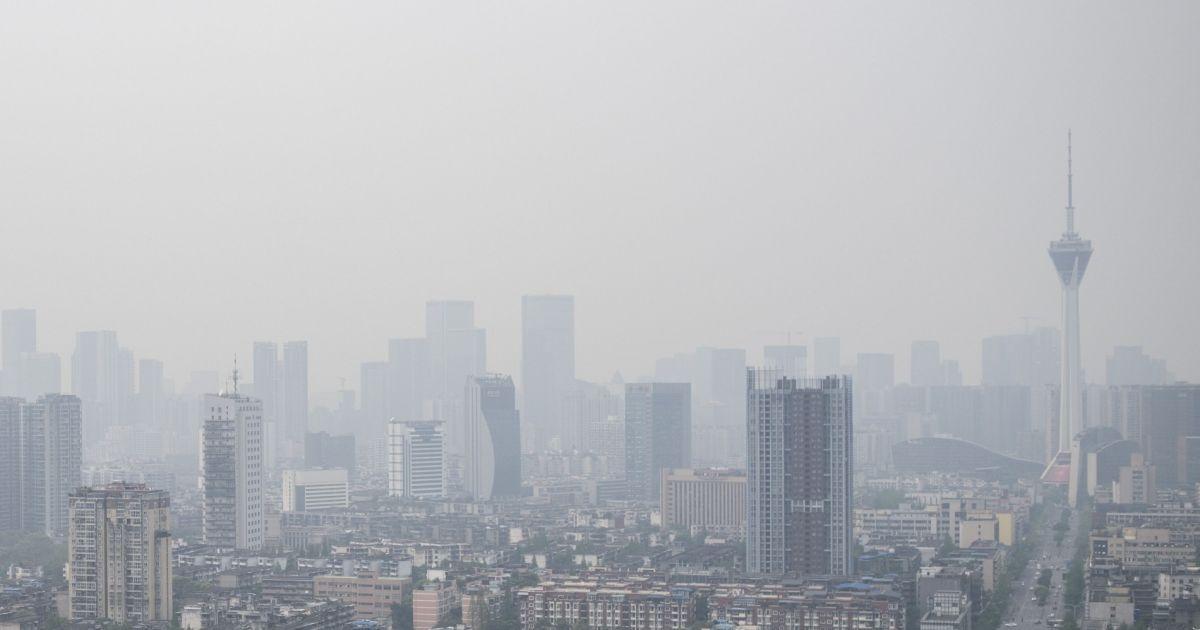 Le_NouvelObs's tweet photo. La pollution de l'air tue 7 millions de personnes par an https://t.co/nfpfRye7PE https://t.co/ajxtMNhjHP