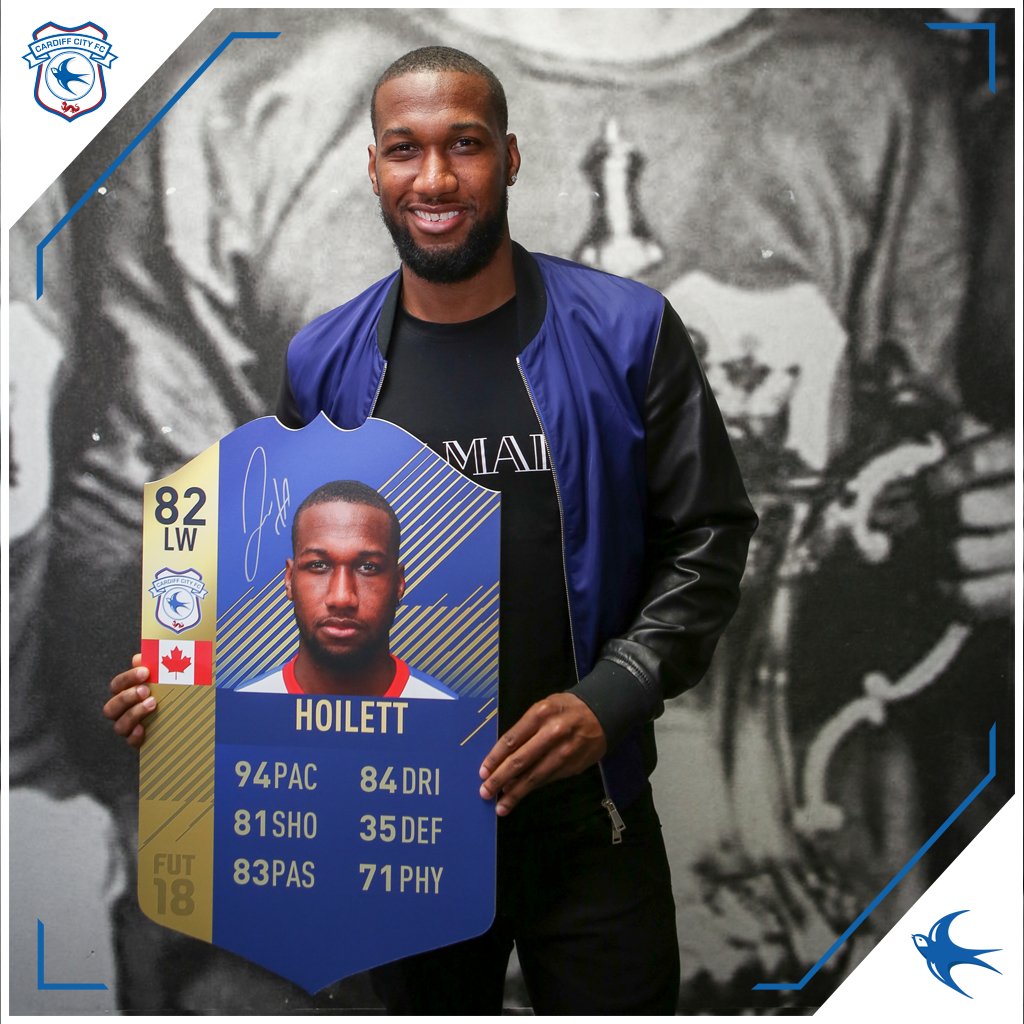 CardiffCityFC's tweet image. .@jnrhoilett with his @EASPORTSFIFA TOTS shield! 🏆

One of our lucky followers will win this signed shield! Simply RT this tweet before 3pm on Friday (04/05/18) and we'll pick a winner at random!

#CityAsOne 🔵⚽️🔵⚽️