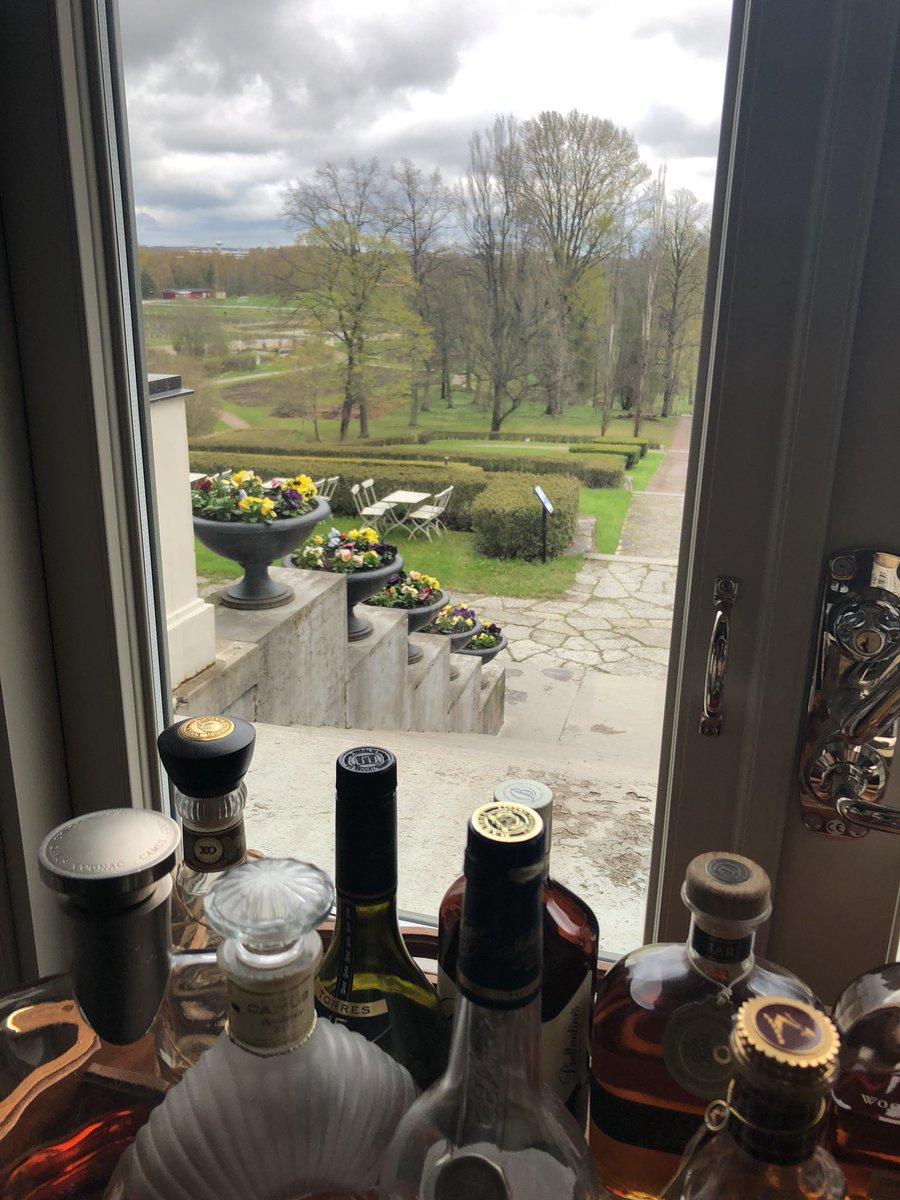 Ujander's tweet image. Grönt ute - skönt inne