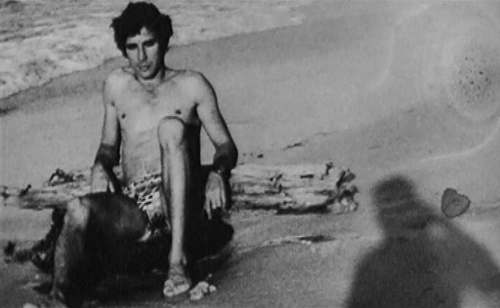 heretikradikal's tweet photo. the last days of #ReinaldoArenas
#divatv
#JaimeManrique reads an excerpt from his memoir
A Sadness As Deep As The Sea / Eminent Maricones
1999
*img 2004 still from #ManuelZayas Seres extravagantes
https://t.co/XhqmN0hOcg https://t.co/WOCdmnkmL9