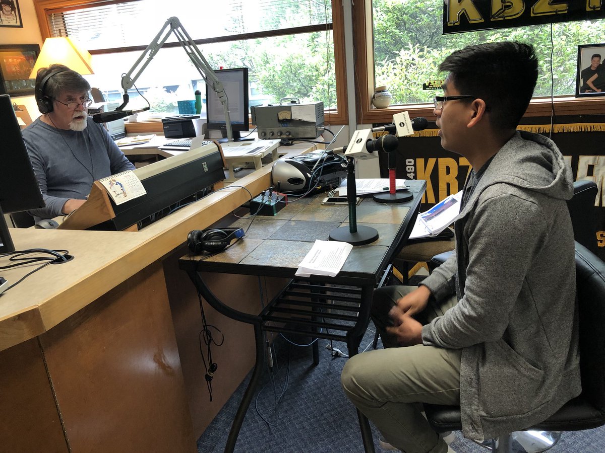 salemkeizer's tweet photo. We’re live on #KBZY with McKay HS senior Raul Marquez talking about what it’s like to be a first time voter. @scotsmandaily https://t.co/f6VZ8nNuI1