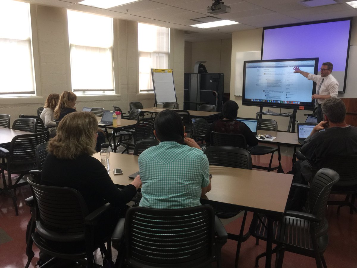 MNPSLibraries's tweet photo. We are ready to get started with Schoology! Thanks @idesignlt! #mnpslibhack #mnpslibtech @MNPSLearningTec https://t.co/p7WrVpEhHW