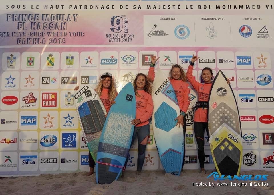 KiteboardNL's tweet photo. Jalou Langeree heeft de GKA Wave Tour in #Dakhla gewonnen! 🥇 En ook nog eens op haar verjaardag! 🎉 Voor het verslag van de wedstrijd en mooie beelden, check 👉 https://t.co/yTgXzVJWfh https://t.co/wTRHb0n00T