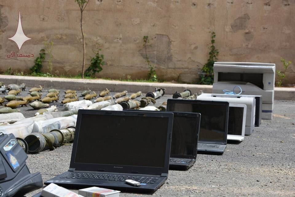 https://pbs.twimg.com/media/DcM1-VjUQAEN8eO.jpg