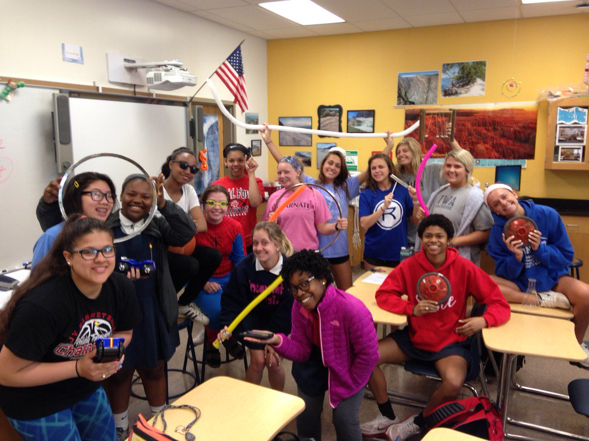 Meadsfabscience's tweet image. Last day of physics! You ladies are surf boarding, hula hooping, fork tuning, car rolling superstars! #gravityrules