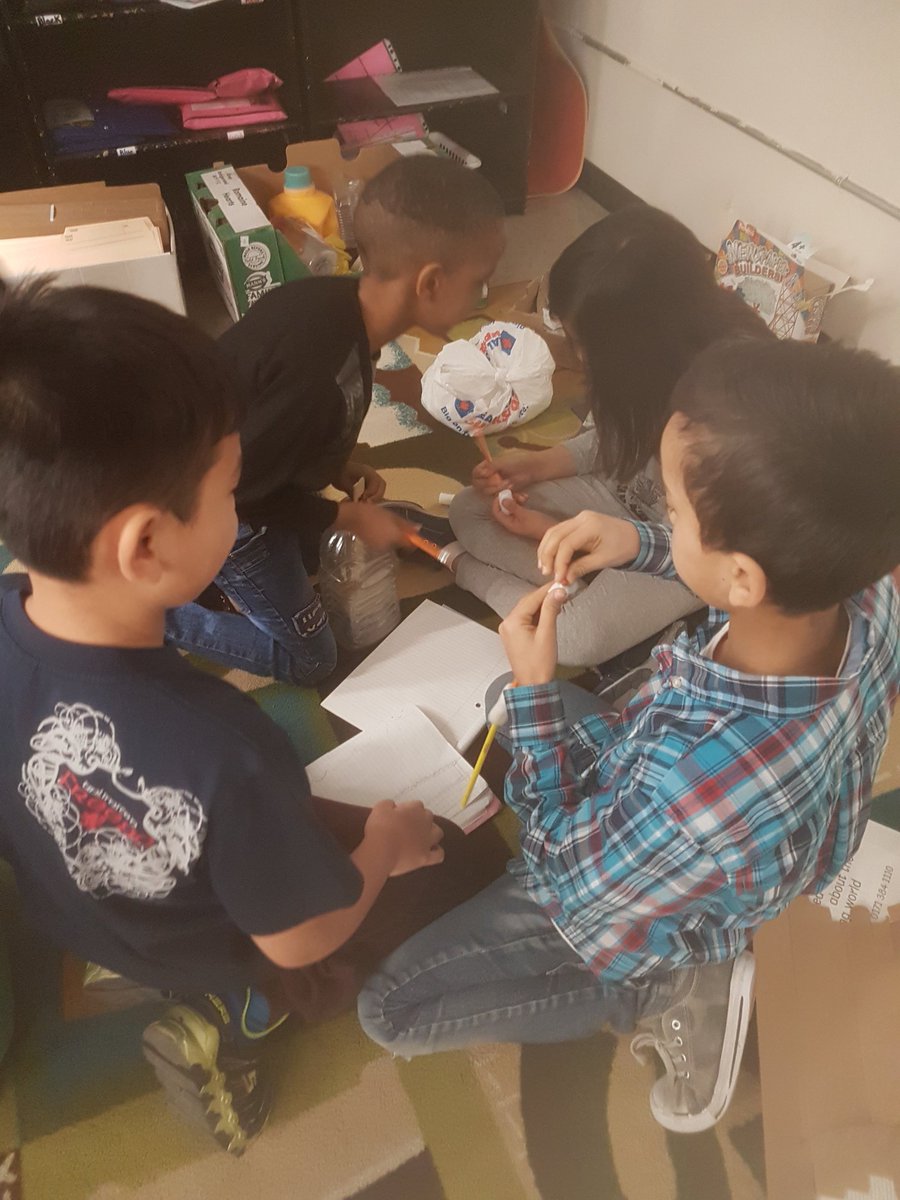 shieldsk89's tweet photo. #engagingfusion in full swing #structuresandmaterials @DufferinSchool @WinnipegSD #room14 #creativity #workingtogether https://t.co/mKmUBYz48l