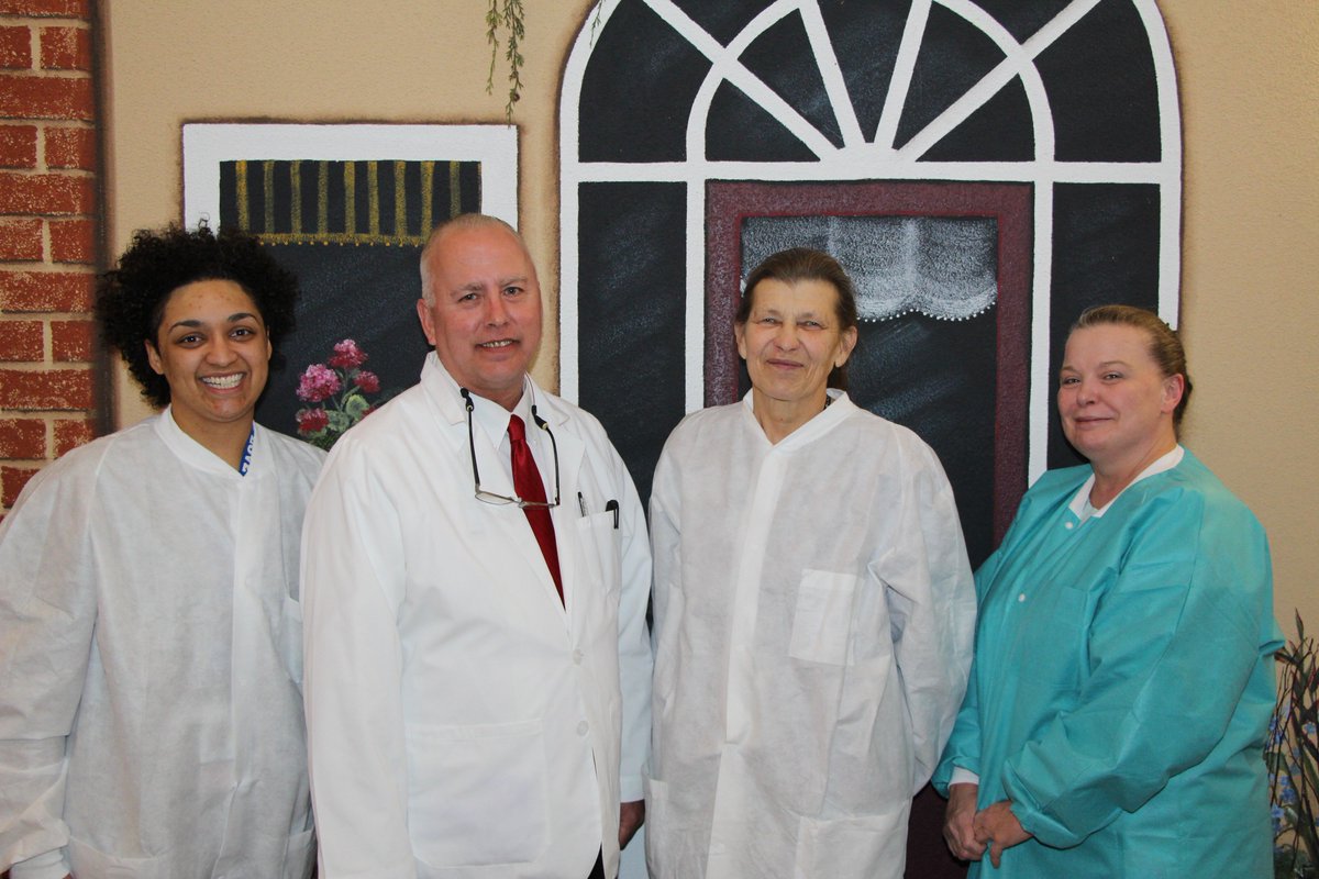 YumaHospital's tweet photo. Yuma District Hospital and Clinics Laboratory Services is a full service laboratory! See our Facebook page for more information! https://t.co/IQBXRus6CG