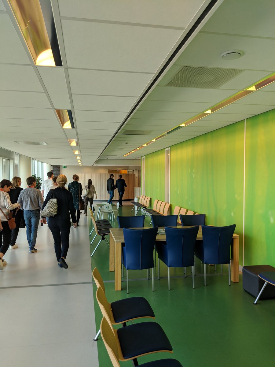 SylviaPea's tweet photo. #EDASZ Albert Schweitzer Centre for lung cancer has a lovely, light waiting area for patients, with chairs set around tables for a more homely feel, iPads bolted into tables for patients to browse the internet. #improvingpatientexperience @PTEXPBHR @BHR_cancerinfo https://t.co/pVy3oKy9JK