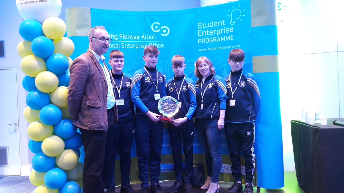 LEOTipperary's tweet photo. .@ushield from @ColDunIascaigh Cahir receiving their well deserved 3rd place award in the National Finals of @StudentEntProg in @CrokePark today. Pictured with Principal Peter Creedon and teacher Martina Harrahill. Comhghairdeachas! https://t.co/WtXEmiduy4