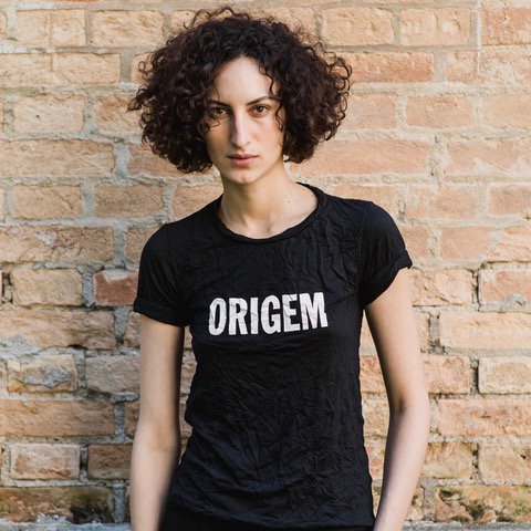 UMAbrasil's tweet photo. Camiseta em parceria com a ONG @abracocultural, a venda em nossas lojas. Fotos: @vinibrandini https://t.co/65mmV4CmDp