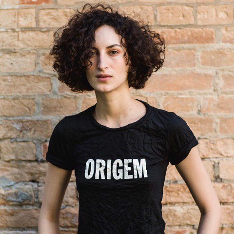 UMAbrasil's tweet photo. Camiseta em parceria com a ONG @abracocultural, a venda em nossas lojas. Fotos: @vinibrandini https://t.co/65mmV4CmDp