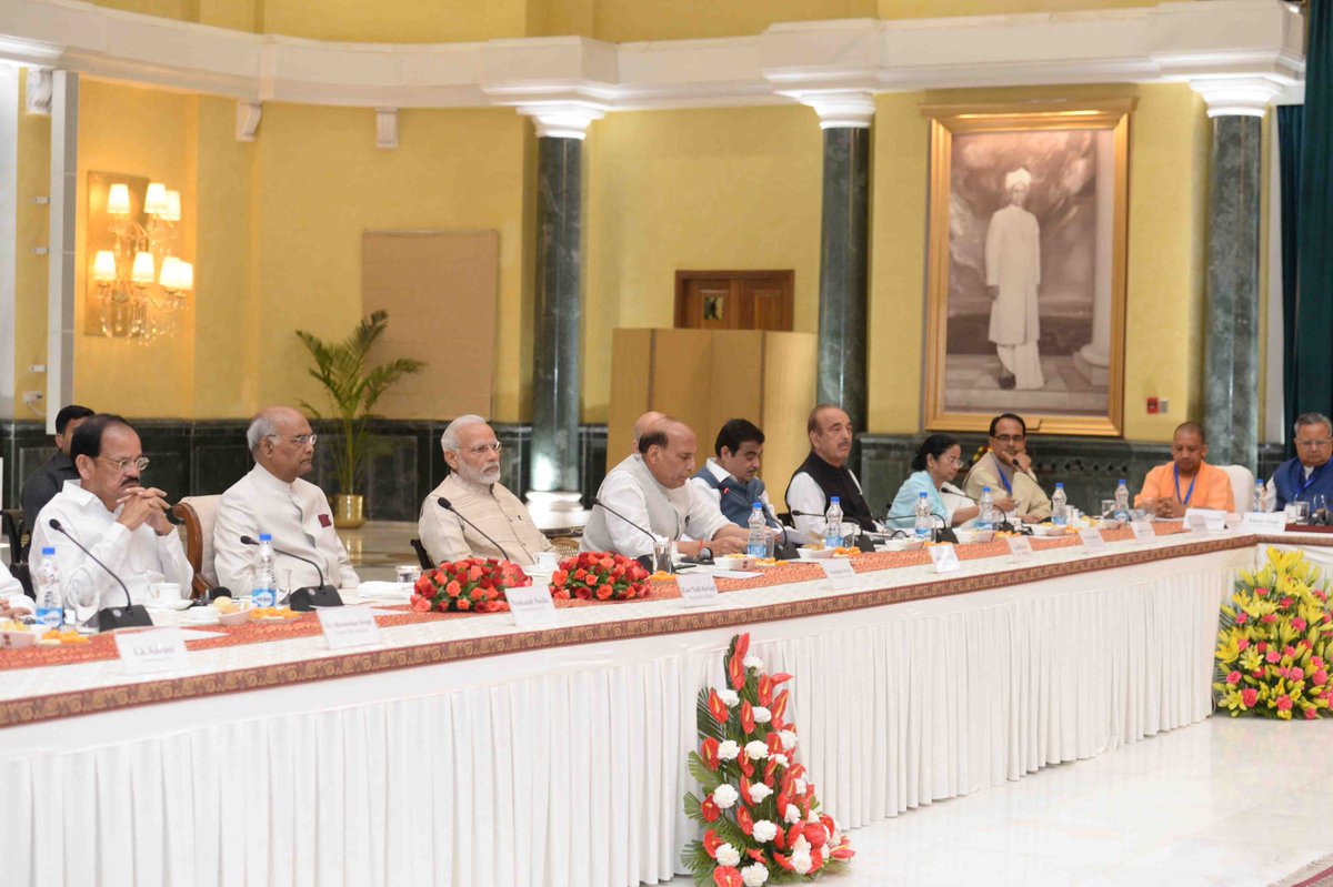 narendramodi's tweet photo. Rashtrapati Ji chaired the first meeting of the National Committee for Commemoration of 150th Birth Anniversary of Bapu. The meeting witnessed wide-scale participation, with eminent leaders, CMs, citizens from various walks of life and people from overseas taking an active part. https://t.co/zdgkaEO9cM